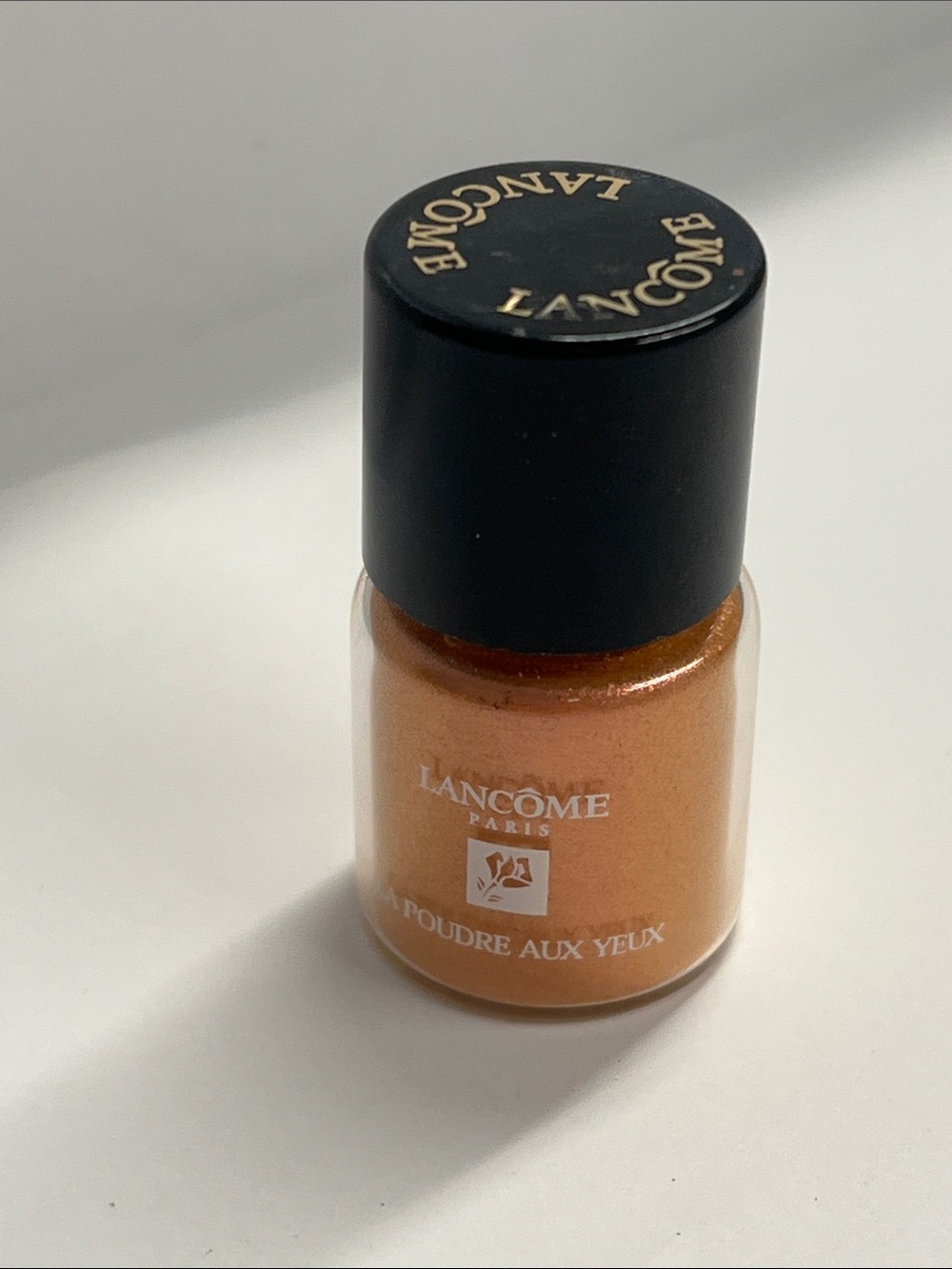 Lancôme La Poudre aux Yeux Loose Powder Eye Shadow in Loubli 07. Full Unused.